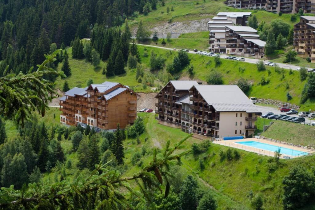 Les Iris T2 Station Alpe Huez Apartment อูรีส ภายนอก รูปภาพ